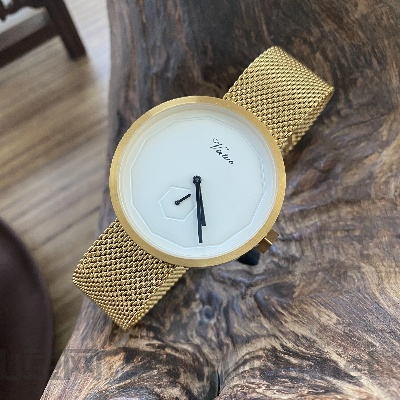 日本奢侈品手表品牌(日本顶级手表品牌)世界上最奢侈的闹钟图片