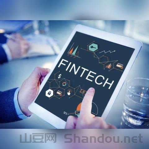 世界最厉害的信用卡,世界上最牛的信用卡