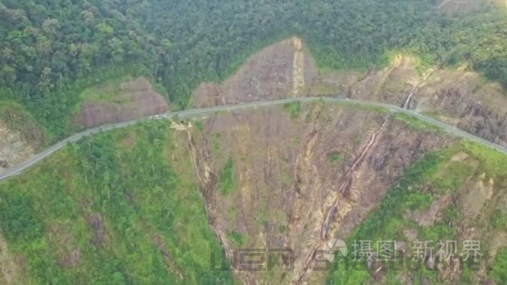 中国最斜山路,中国最陡峭的山路视频