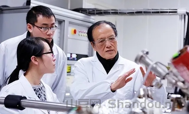 中国最杰出激光专家是谁,中国最杰出激光专家