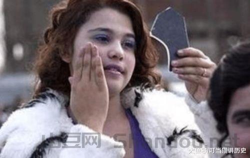 世界上最奇葩的拜金女人是谁,世界上最奇葩的拜金女人