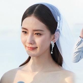 世界上最悲伤的人，世界上最悲伤的婚礼